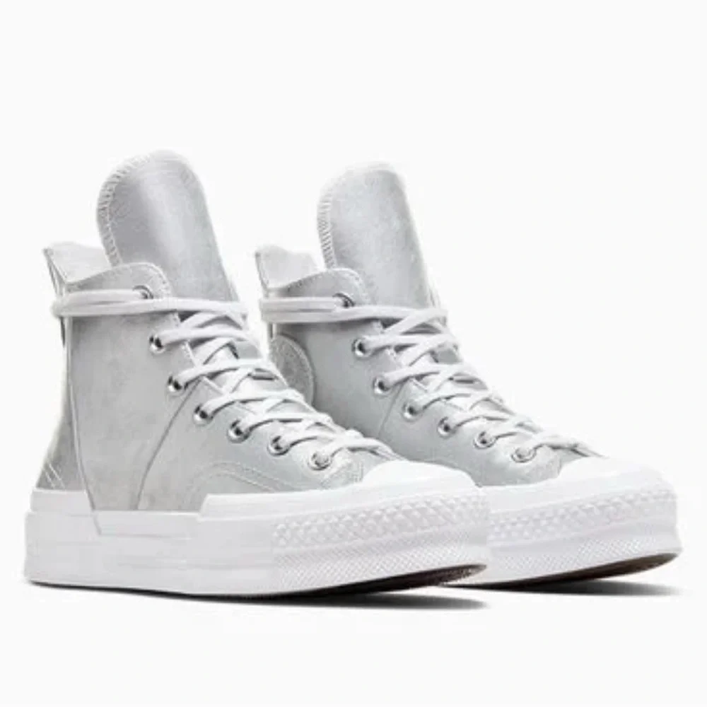 NWB! Converse Chuck 70 Plus “Silver Showstopper” High Tops - Size: 7